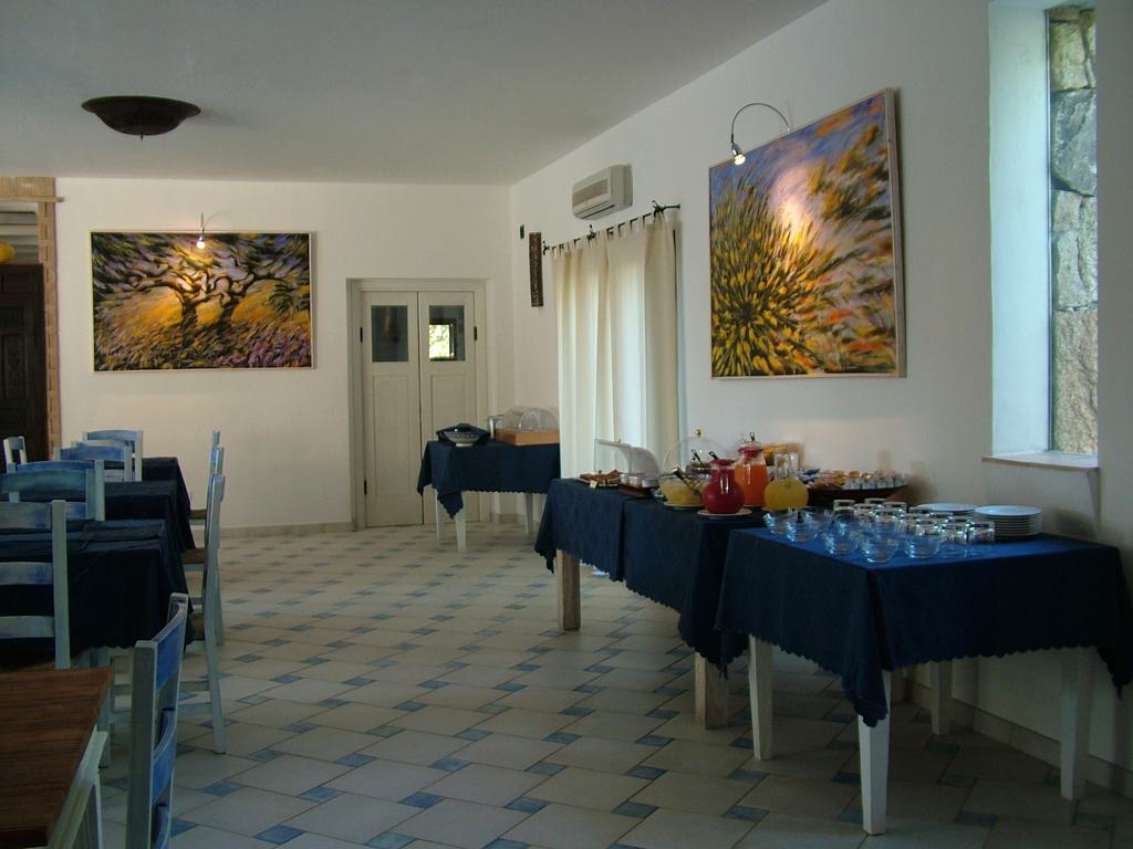 Papillo Resort Borgo Antico Сан-Панталео Ресторан фото